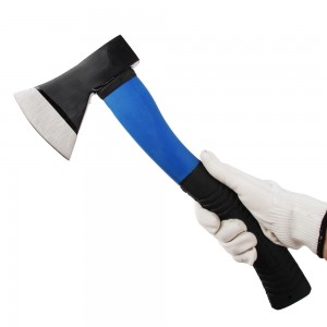 Топор кованый с фиберглассовой двухкомпонентной ручкой 500г РОКОТ 662-134