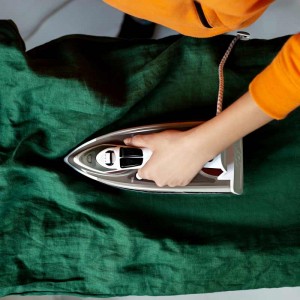 Утюг ARESA AR-3122