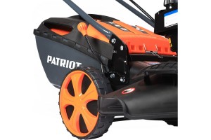Газонокосилка бензиновая PATRIOT PT 52 BS самоходная