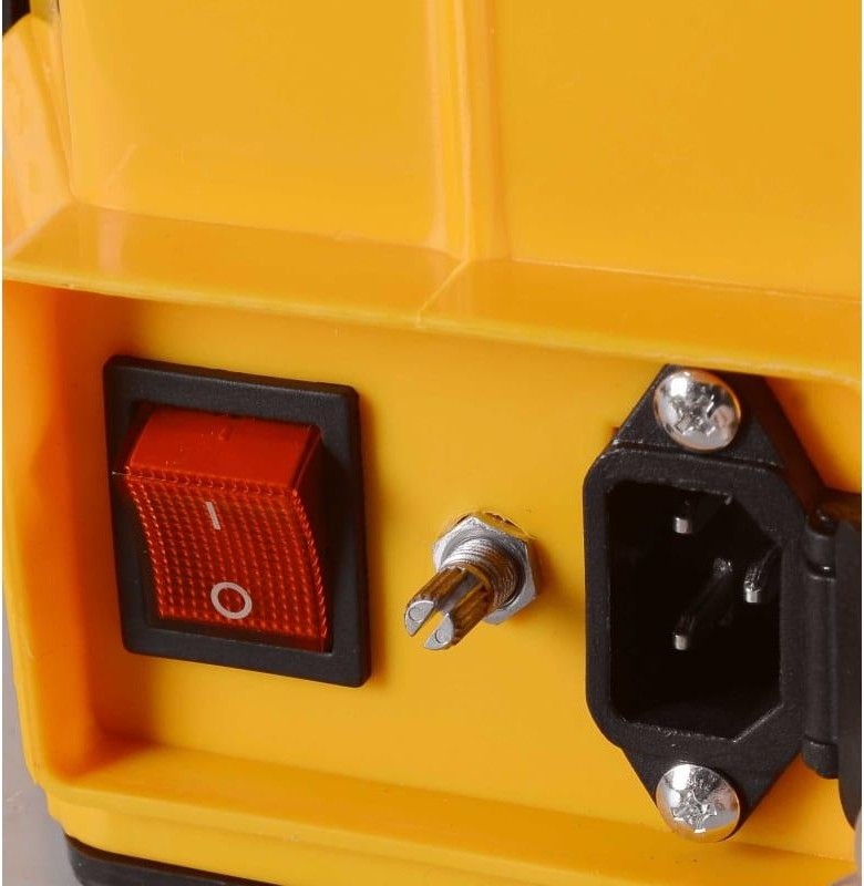 Опрыскиватель аккумуляторный SP-10Li Huter 70/13/43