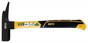 Молоток кровельщика фиберглассовая усиленная ручка 600 гр FIT 44518