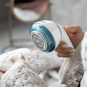 Машинка для удаления катышков ARESA AR-4103