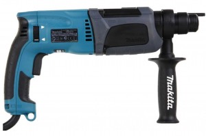 Перфоратор Makita HR2470X15 +набор буров