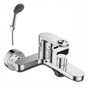 Смеситель для ванны с коротким изливом ROSSINKA RS33-31