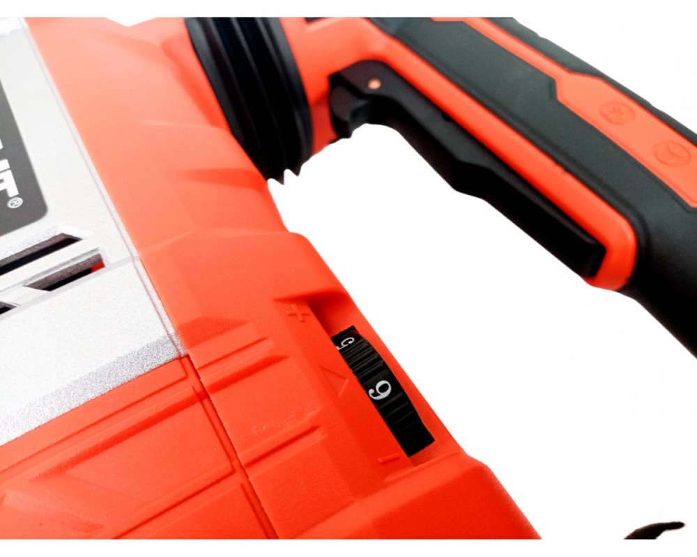 Молоток отбойный BRAIT DH65DNPRO