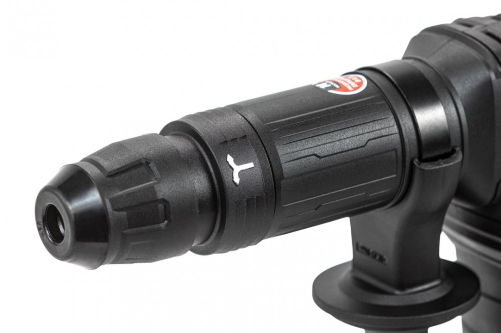 Молоток отбойный P.I.T. GSH25-C1 (1500Вт, 20дж, 4100 уд/мин, 12 полож. зубила, SDS-MAX)