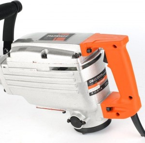 Молоток отбойный PATRIOT DB400 (1500Вт, 45Дж, 1400уд/мин, 2 зубило, метал. кейс) 140301400