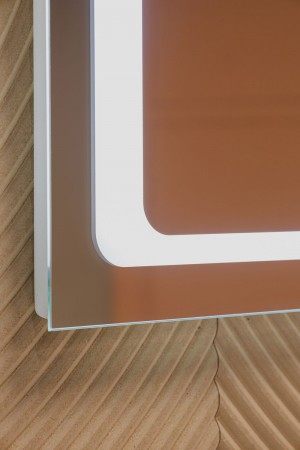 Зеркало ФОРТУНА 800*600-3 (часы+подогрев) LED-00002489