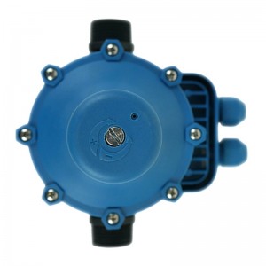 Автоматика для насосных станций Sturm! WPA10 (рег.давл,10 бар,10A, 1",x1",G1" )