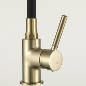 Смеситель для кухни с гибким изливом золото Frap 4044-3