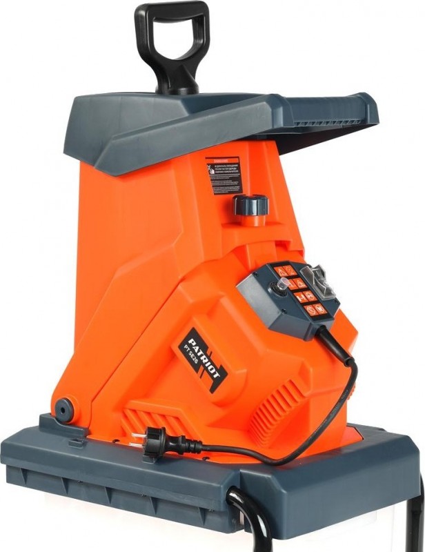 Измельчитель электрический PATRIOT PT SE26 (2600Вт, 4050об/мин, max d=40мм, пласт.бак 50л) 732304626