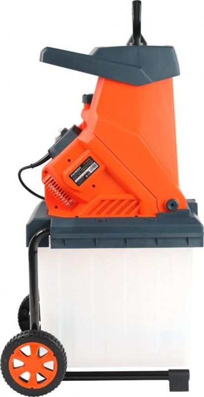 Измельчитель электрический PATRIOT PT SE26 (2600Вт, 4050об/мин, max d=40мм, пласт.бак 50л) 732304626