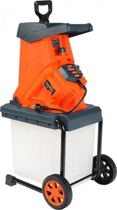 Измельчитель электрический PATRIOT PT SE26 (2600Вт, 4050об/мин, max d=40мм, пласт.бак 50л) 732304626