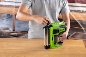 Пистолет гвоздезабивной акк Greenworks GD24BN (24V, 100уд./мин,18GA, 20-50мм, без АКБ/ЗУ) 3400707