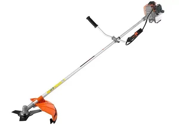 Бензотриммер GRAD GD3000 (3,9лс, 52см3)