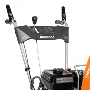 Снегоуборщик бензиновый DAEWOO S6060 ШИПОВ. КОЛЕСА Бескамерные (7,0л.с, 208см3, ковш 56см*41см)