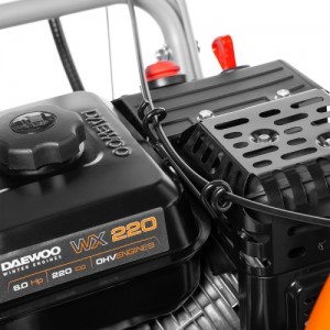 Снегоуборщик бензиновый DAEWOO S6560 ШИПОВ.КОЛЕСА (7,5л.с, 212см3, ковш 59см*53см, колеса)