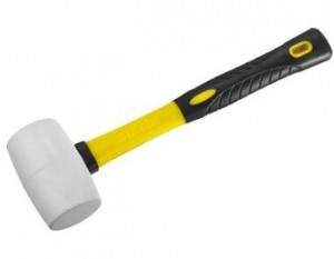 Киянка STAYER резиновая черная с деревянной ручкой, 1130г 20505-100