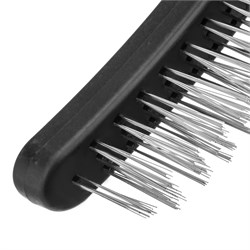 Щетка 3-рядная с пластмассовой ручкой SPARTA 748655