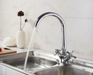 Смеситель для кухни с гайкой LEDEME L4311-2