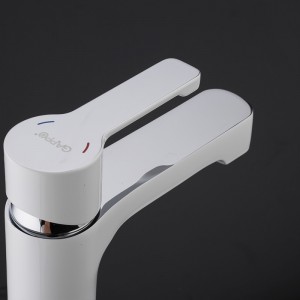 Смеситель для раковины ф35 белый хром GAPPO G1002-8