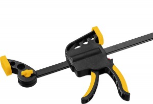 Струбцина пистолетная 600/60мм Hercules STAYER 32242-60