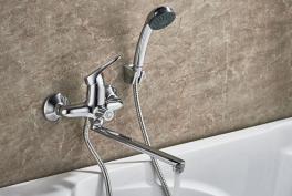 Смеситель для ванны с длинным изливом LEDEME L2213