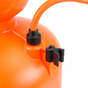 Опрыскиватель ЖУК 8л Классик пневматический (ОП-207) 09456