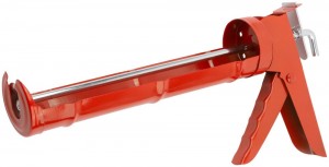 Пистолет д/герметика 225мм полукорпусной КУРС 14155